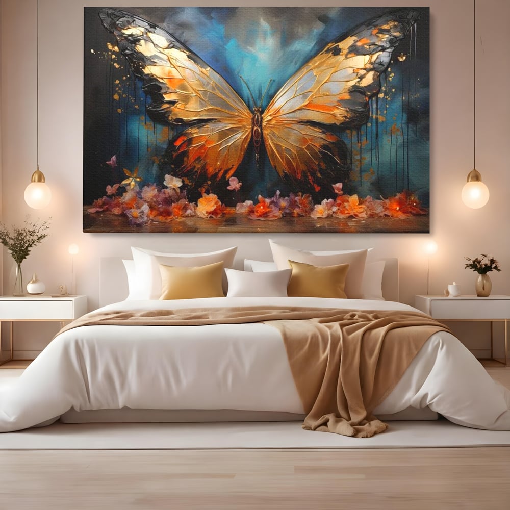 Tablou canvas cu tablou canvas cu fluture auriu si flori, fara rama, pe sasiu de lemn, pe perete intr-un dormitor